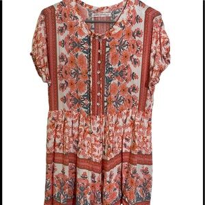 Saints +secrets romper floral half button front. Rayon size us 4 Small.